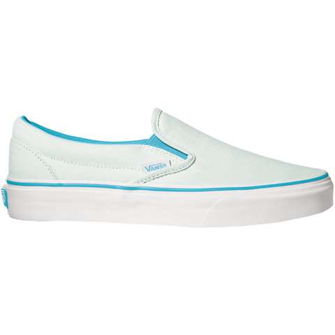 Classic Shoes on Vans Classic Slip On Skate Shoes Womens Extremegear Com Sports